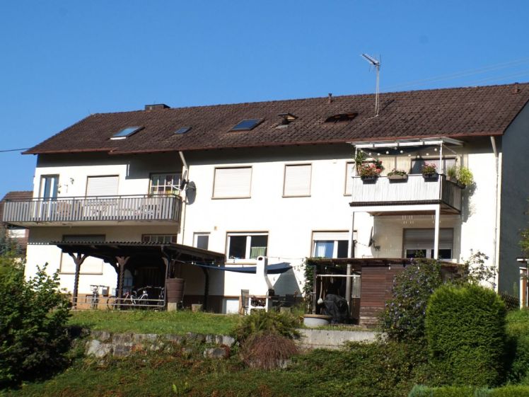 Ruhige Lage! Mehrparteinenhaus für Kapitalanleger mit 7 Wohnungen in Zell Unterharmersbach