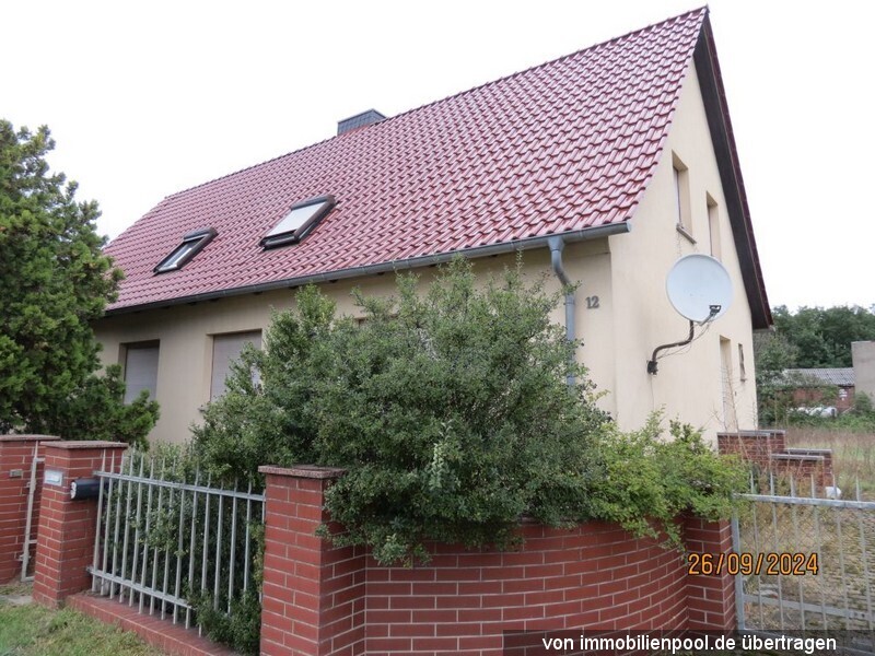 Wohnhaus Ansicht Straßenseite
