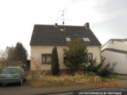 Zwangsversteigerung Einfamilienhaus mit Nebengebäuden und Hofraum