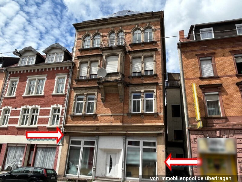 Wohn- und Geschäftshaus