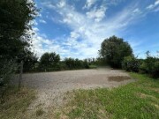Freizeitfläche (privater Reitplatz)