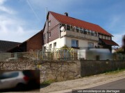 Einfamilienhaus und Zweifamilienhaus