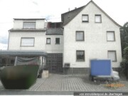 Wohn- und Geschäftshaus