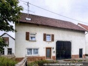 Wohnhaus mit Scheune