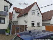 zwei Einfamilienhäuser