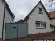 Einfamilienhaus mit Schuppen