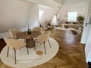 Prinzenhöhe - exklusive DG-Wohnung im Schloss inmitten einer eigenen…