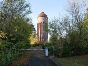 Haus/Wohnungen! Historischer, atemberaubender Wasserturm in 25541 Br…