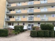 Schöne Wohnung (2ZKB 2Balkone ) plus Garage zu verkaufen