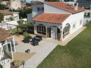 Villa mit 3 Schlafzimmern und 3 Bädern nur 400 Meter vom Strand Les …