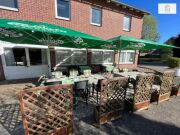 Beliebtes attraktives Restaurant im Stadtkern von Hemmoor mit Kegelb…