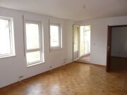 vermietete Kapitalanlage in Crimmitschau: 2 Zimmer Eigentumswohnung …