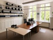 Perfekt für Kanzlei oder Praxis: Strukturierte Bürofläche (281 m²) i…