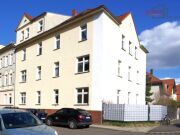 SCHICKE, RENOVIERTE EG-HOCHP.-3-RWG M. TAGESLICHTBAD U. AR IN BELIEB…
