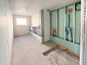 Moderne 3 - Zimmer Neubauwohnung mit Garten und zwei Terrassen in Ke…
