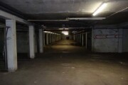 PKW-Tiefgaragen-Stellplatz