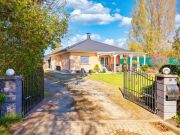 Einfamilienhaus / Bungalow in Satow