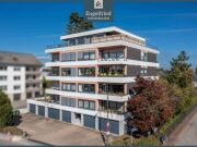 Stattliches Mehrfamilienhaus mit 10 Wohnungen, 6 Garagen und Penthou…