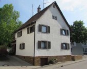 Zweifamilienwohnhaus mit Balkon