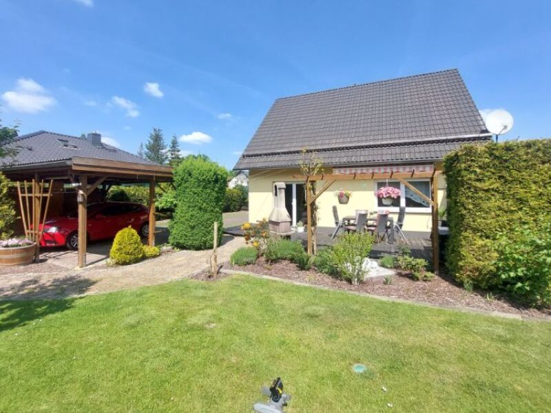 Charmantes EFH mit gepflegtem Grundstück & Terrasse in Kiekebusch zu…