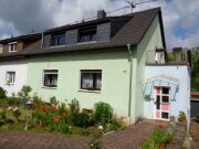 Einfamilienhaus mit Doppelgarage