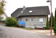 Dreifamilienwohnhaus mit Doppelgarage