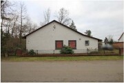Einfamilienhaus mit Garage