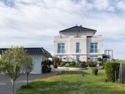 1 Reihe Villa am Strand,Kieler Förde, ***Mehrgenerationenhaus***
