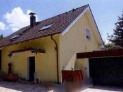 freistehendes Einfamilienhaus mit Garage