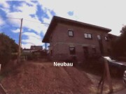 zwei Einfamilienhäuser (Altbau und Neubau)