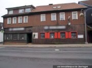 Wohn- und Geschäftshaus, mehrere Gebäudeteile