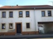 Zweifamilienhaus, Einfamilienhaus, Scheune