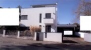 1/2-Anteil eines Einfamilienhauses mit Büroeinheit