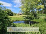 Traumgarten mit Teich, Bungalow mit Ausbaupotenzial & Sonnenterrasse…