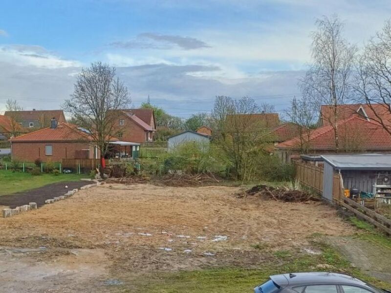 Baugrundstück für ein Einfamilienhaus / Doppelhaus zu verkaufen