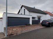 Einfamilienhaus mit Doppelgarage
