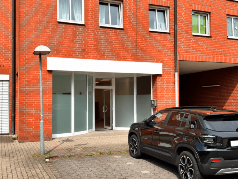 Flexible Gewerbefläche für Büro, Praxis oder Ladenlokal in zentraler…