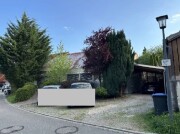 Erbbaurecht an Grundstück mit Einfamilienhaus und Carport