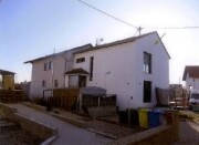 Doppelhaushälfte mit Garage