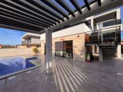 Vir Haus Luxusausstattung mit Pool Sauna Jacuzzi