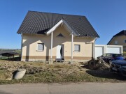 Einfamilienhaus mit Doppelgarage