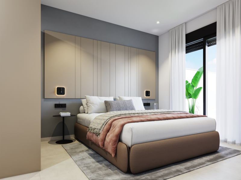 (18) MASTER BEDROOM