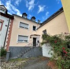 Einfamilienhaus mit Anbau