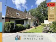 Einfamilienhaus in Norderstedt mit Doppelgarage
FAMILIEN-SCHATZ MIT …