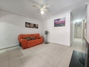 Appartement mit 1 Schlafzimmer, 1 Bad und Gemeinschaftspool nur 300 …