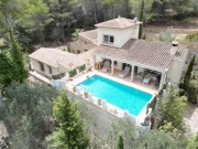 Romantisch, rustikale Finca mit großem Grundstück, Pool und vielen W…