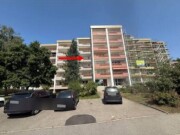 Einzimmerwohnung mit Loggia