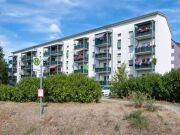 Drei-Raum-Wohnung mit Balkon! Erstbezug nach Modernisierung!