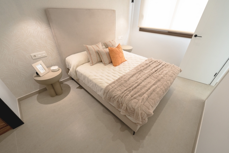 14 INTERIOR