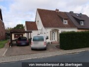 Doppelhaushälfte mit Garage